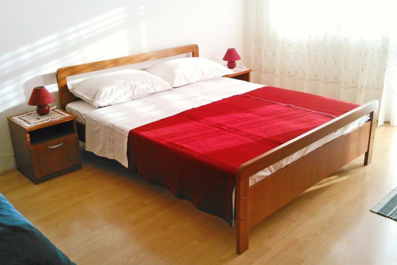 Apartments By The Sea Klenovica, Novi Vinodolski - 5581 ภายนอก รูปภาพ